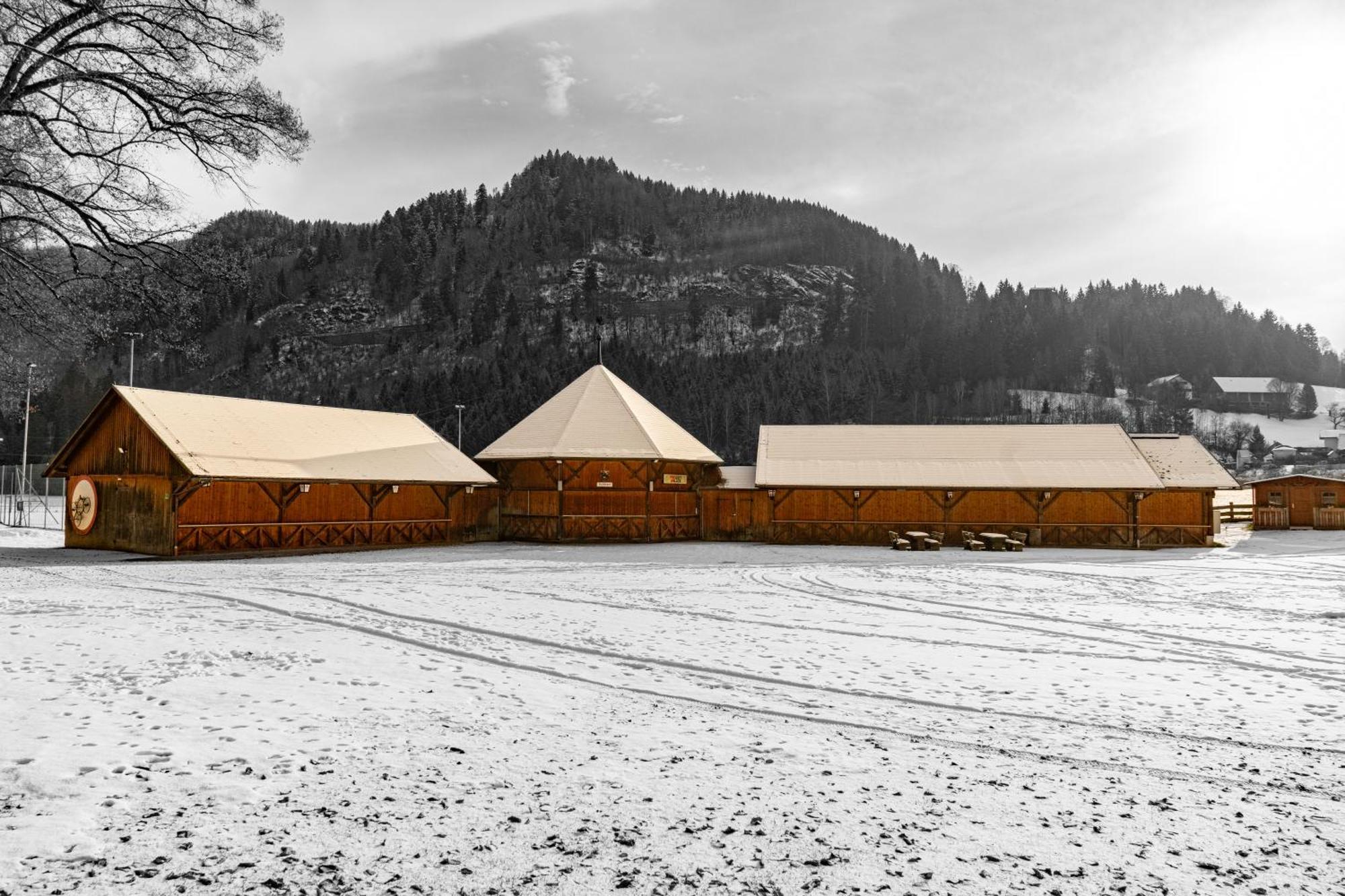 Raddörfl-Campingplatz Teufenbach  Exterior foto